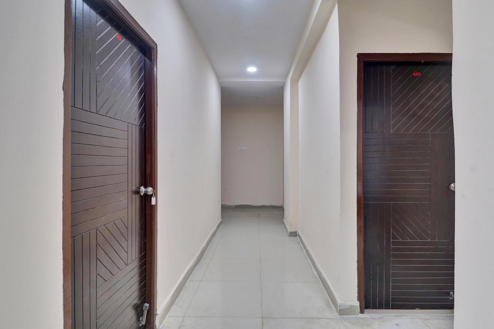 Hotel O Shri Ganesh Near By Himayatnagar,Ashok Nagar,Rtc X Roads Hyderabad Bagian luar foto