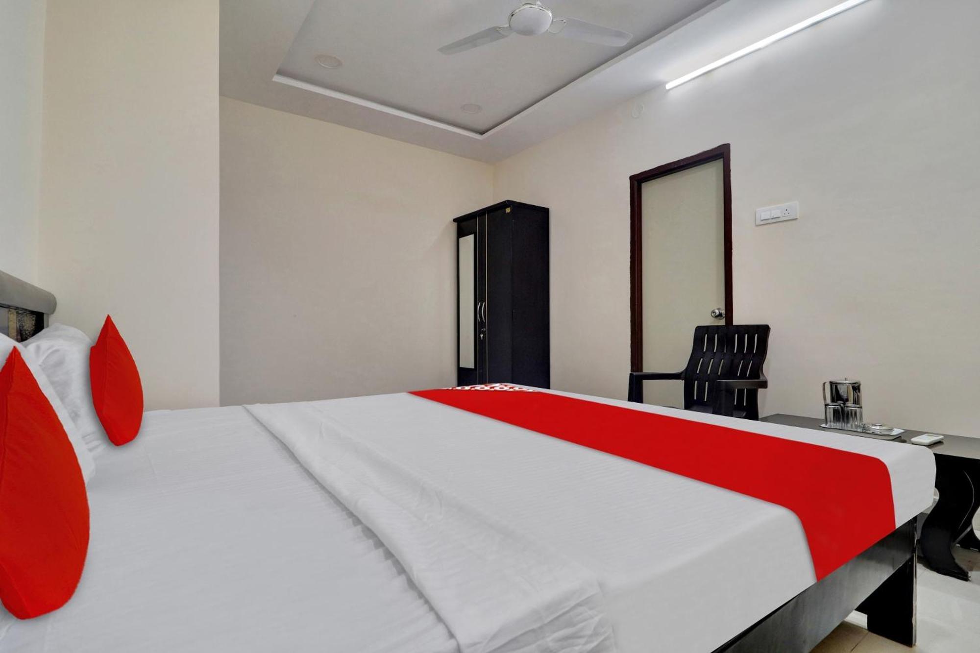 Hotel O Shri Ganesh Near By Himayatnagar,Ashok Nagar,Rtc X Roads Hyderabad Bagian luar foto